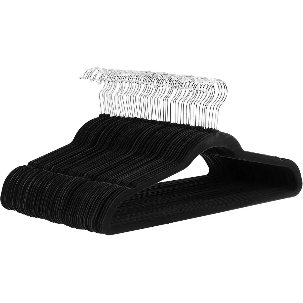 30 Premium Velvet Hangers 30 Pack Black Non Slip - Heavy duty Hook Swivel